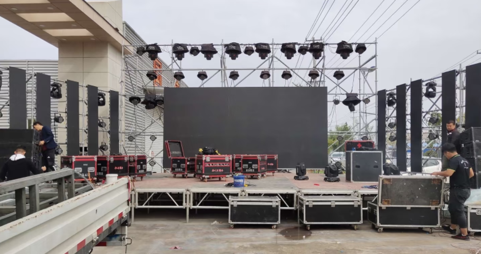 江西南昌搭建桁架舞台：7月样版-4