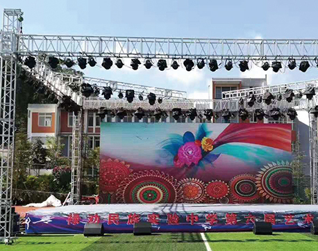 江西桁架舞台：都需要有沉甸甸的重量来支撑